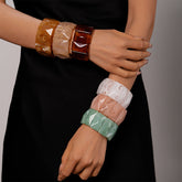 Bracelet acrylique rectangulaire effet marbré vintage