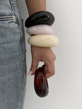 Bracelet tendance multi-couleurs – acrylique irrégulier