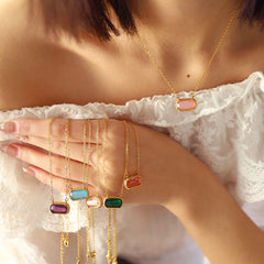 Parure élégante – Bague carrée, bracelet, collier et boucles d’oreilles avec zircon arc-en-ciel, plaqué or 18K