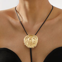Collier ZA Cow-boy Rose Relief – Métal Vintage Ajustable