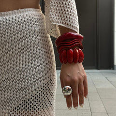 Bracelet rouge Angola – style tendance et géométrique