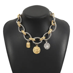 Collier pièce vintage torsadé