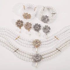 Parure fleur et perles