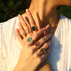 Parure élégante – Bague carrée, bracelet, collier et boucles d’oreilles avec zircon arc-en-ciel, plaqué or 18K