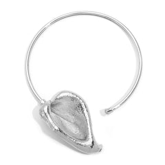 Collier ras-du-cou feuille dorée – Style vintage chic et raffiné