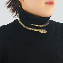 Collier serpent articulé en métal – Style rétro et design européen