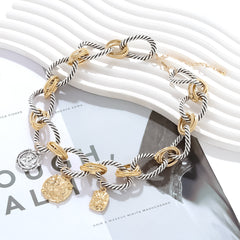 Collier court à pendentif pièce vintage – Chaîne épaisse design rétro