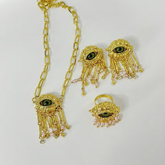 Bague du démon et perles – style chic et original