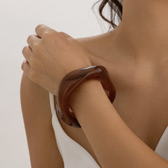Bracelet large en acrylique – Design irrégulier translucide style INS