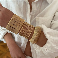 Bracelet C en alliage – style audacieux et unique