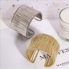 Bracelet C en alliage – style audacieux et unique